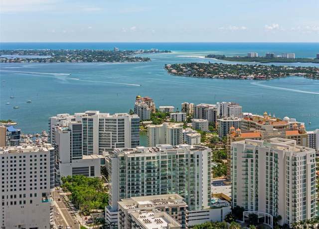 Property at 301 Quay Cmns #611, Sarasota, FL 34236, 2 beds, 3 baths