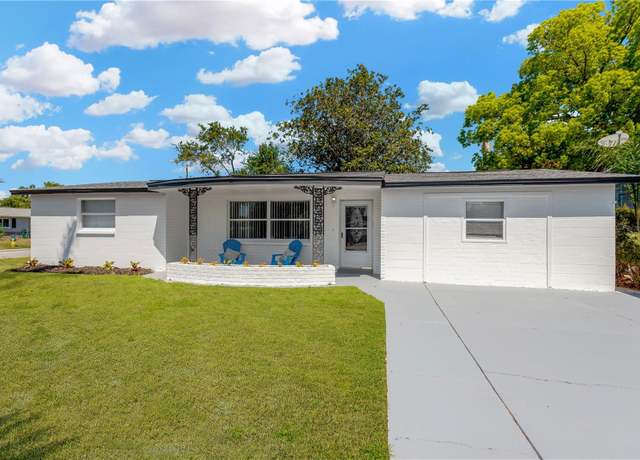 Property at 5015 Lofton Dr, New Port Richey, FL 34652, 3 beds, 1.5 baths