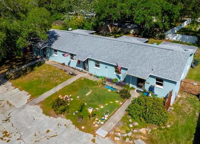 Property at 2725 Belle Haven Dr, Clearwater, FL 33763, 6 beds, 3 baths