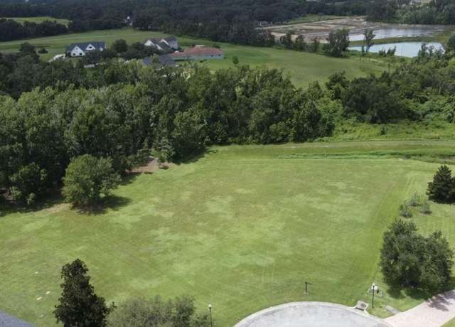 Property at 34112 Kentucky Derby Pl, Dade City, FL 33525