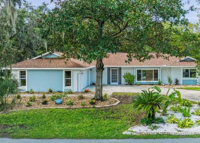 Property at 11815 W Waterway Dr, Homosassa, FL 34448, 3 beds, 2 baths