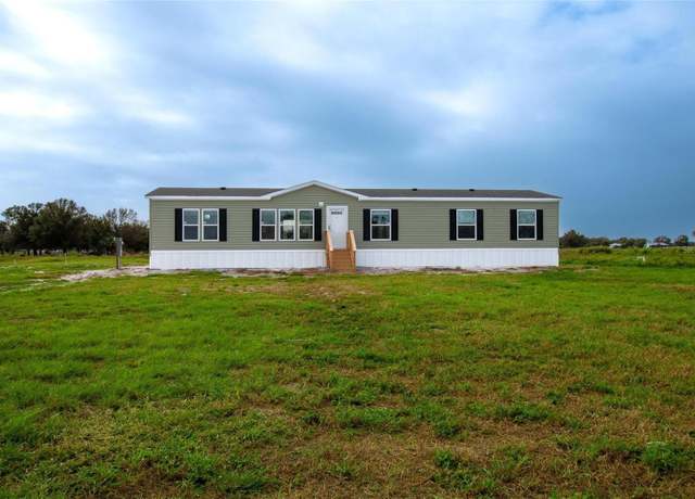 Property at 7089 SW Groveway Trl, Arcadia, FL 34266, 4 beds, 2 baths