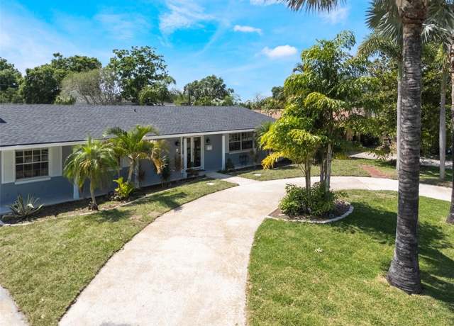 Property at 5100 LA Croix Ave, Belle Isle, FL 32812, 3 beds, 3 baths