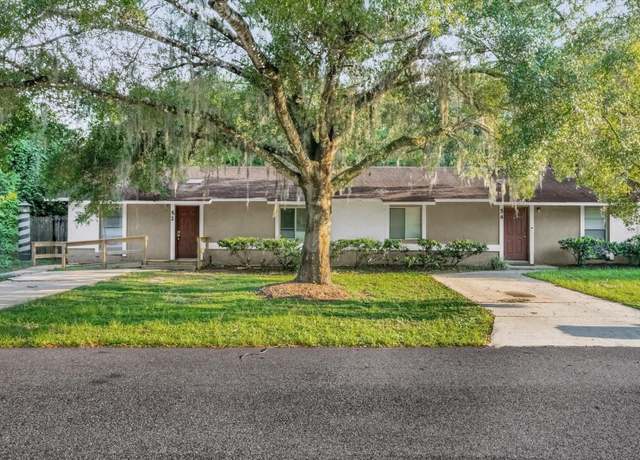 Property at 52 Saint Johanna Dr, Oviedo, FL 32765, 4 beds, 4 baths