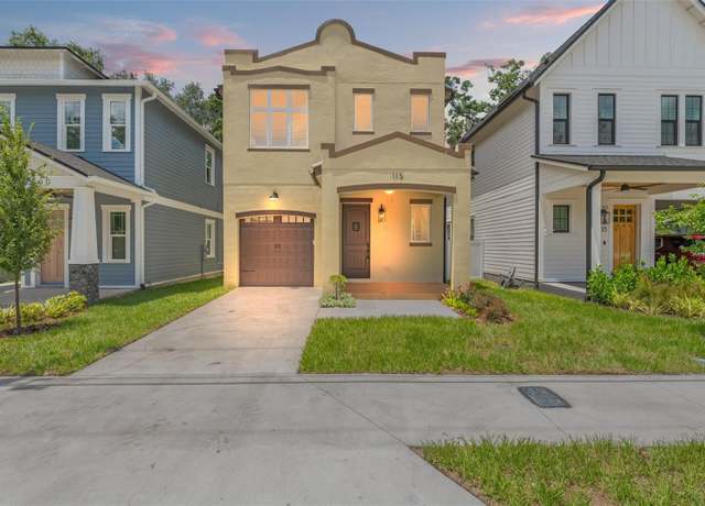 Property at 115 W Hiawatha St, Tampa, FL 33604, 4 beds, 4.5 baths