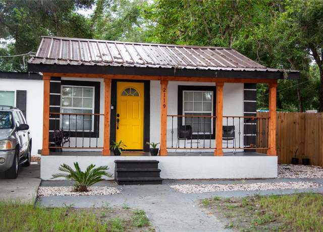 Property at 2119 E Ellicott St, Tampa, FL 33610, 3 beds, 2 baths