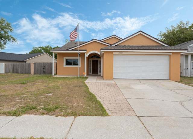 Property at 2051 Pernod Ct, Apopka, FL 32703, 3 beds, 2 baths