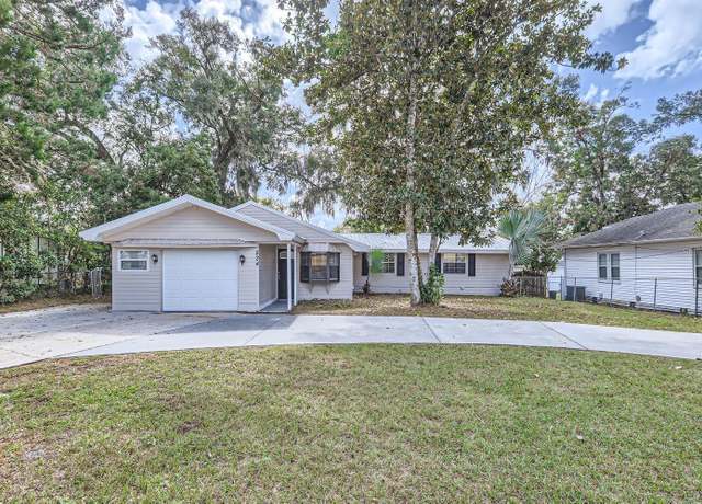 Property at 524 E Church St, Deland, FL 32724, 4 beds, 3 baths