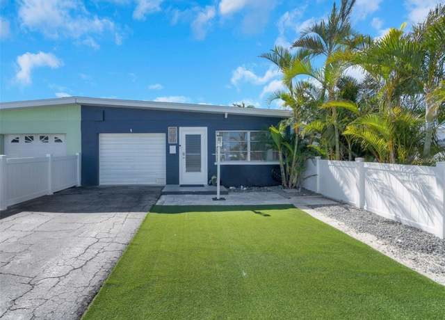 Property at 423 62nd St, Holmes Beach, FL 34217, 2 beds, 1 bath
