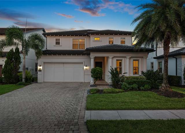 Property at 10529 Royal Cypress Way, Orlando, FL 32836, 5 beds, 4.5 baths