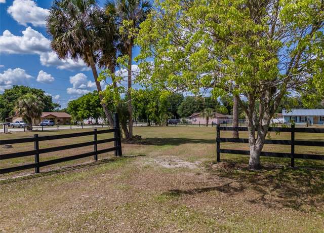 Property at 4145 Willis Rd, Mulberry, FL 33860