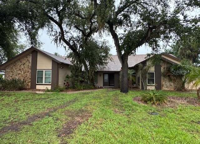 Property at 411 San Felix St, Punta Gorda, FL 33983, 3 beds, 3 baths