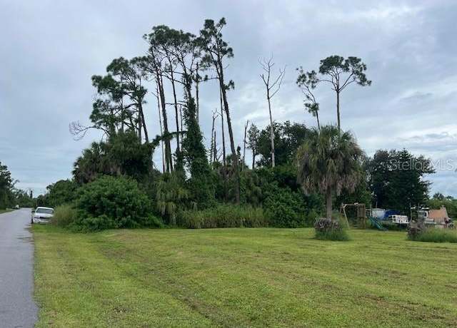 Property at 15082 Community Ave, Port Charlotte, FL 33953