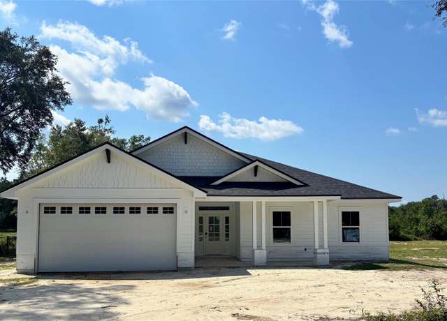 Property at 5955 SE County Road 21b, Keystone Heights, FL 32656, 4 beds, 2.5 baths