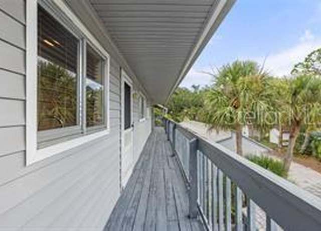Property at 251 Fenwick Dr #10, Venice, FL 34285, 2 beds, 2 baths