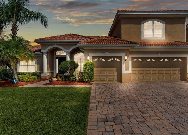 Property at 3980 Sunset Lake Dr, Lakeland, FL 33810, 4 beds, 2.5 baths