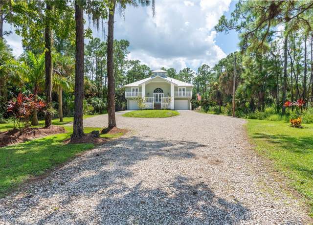 Property at 430 Shady Hollow Blvd E, Naples, FL 34120, 5 beds, 4 baths
