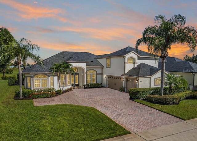 Property at 5013 Coveview Dr, St Cloud, FL 34771, 5 beds, 4.5 baths