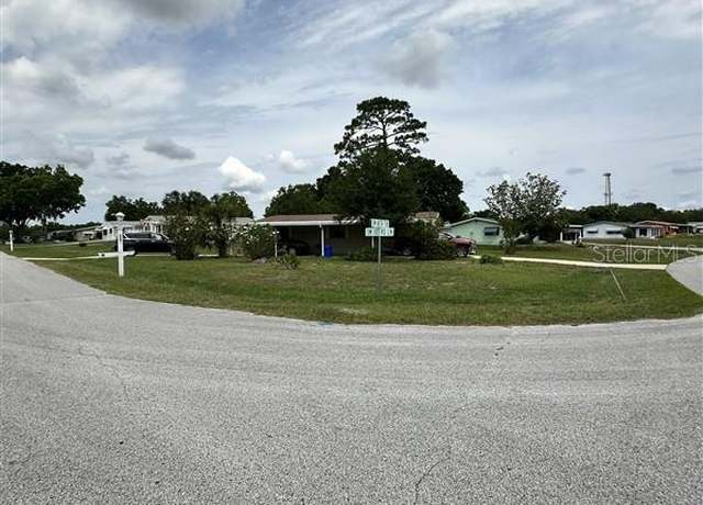 Property at 8901 SW 103rd Ln, Ocala, FL 34481, 2 beds, 2 baths
