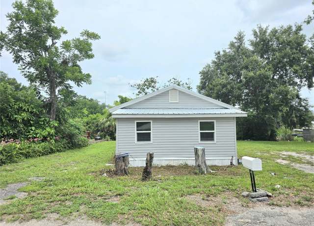 Property at 702 Hillsboro St, Plant City, FL 33563, 2 beds, 1 bath