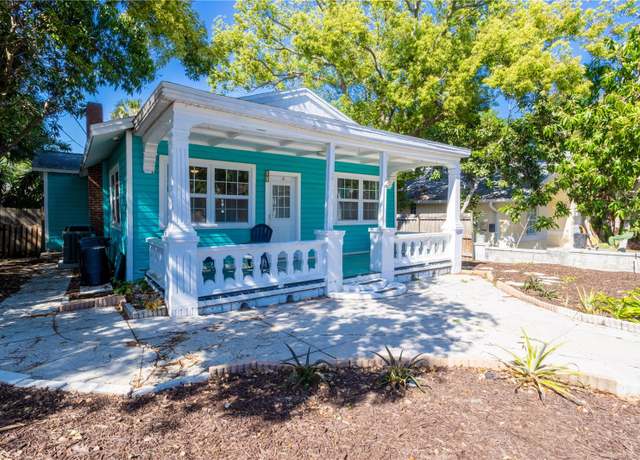 Property at 56 W Park St, Tarpon Springs, FL 34689, 2 beds, 1.5 baths