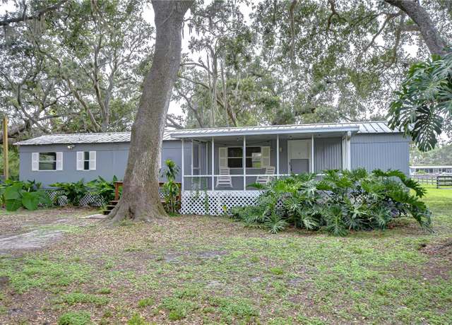 Property at 3153 Tina Marie Dr, Wesley Chapel, FL 33543, 2 beds, 2 baths