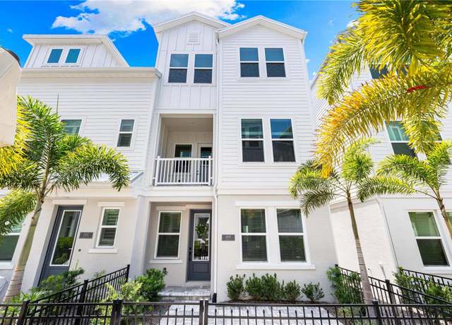 Property at 2408 Ezzell Ct, Sarasota, FL 34237, 3 beds, 3.5 baths