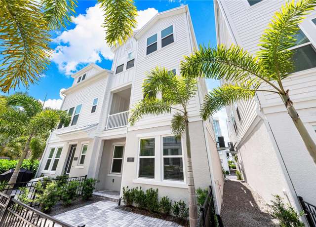 Property at 2408 Ezzell Ct, Sarasota, FL 34237, 3 beds, 3.5 baths
