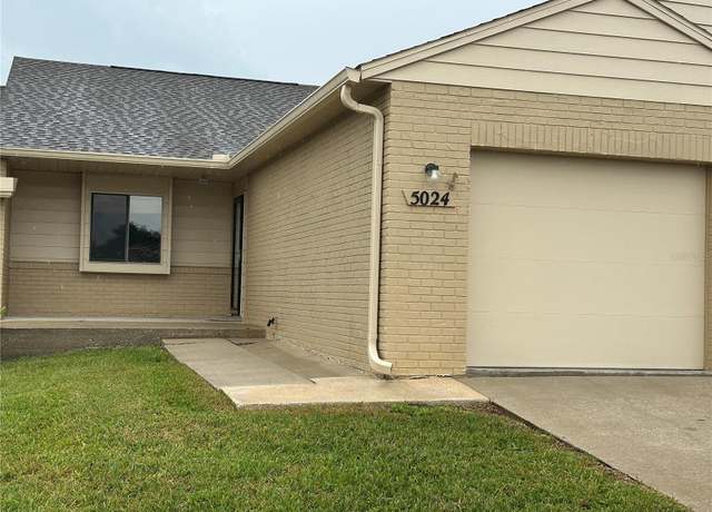 Property at 5024 SE 109th St, Belleview, FL 34420, 2 beds, 1 bath