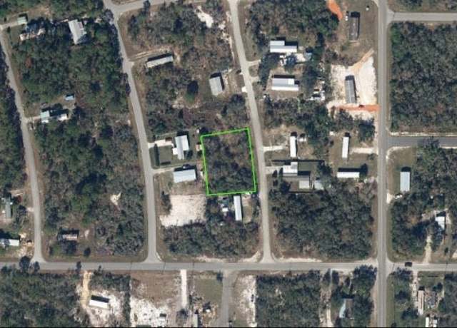 Property at 104 Star Burst Dr, Lake Placid, FL 33852