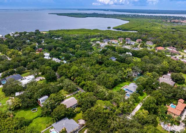 Property at 8004 Bay Dr, Tampa, FL 33635