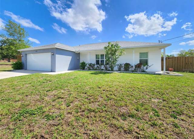 Property at 8442 Pinewood Ave, Brooksville, FL 34613, 3 beds, 2 baths
