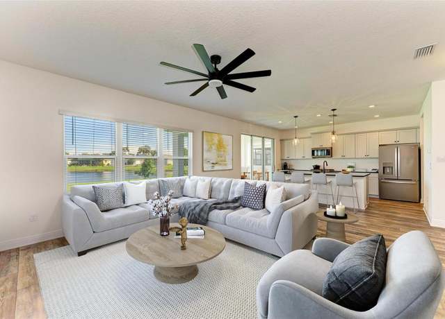 Property at 10614 Morning Marsh Ln, Parrish, FL 34219, 3 beds, 2.5 baths