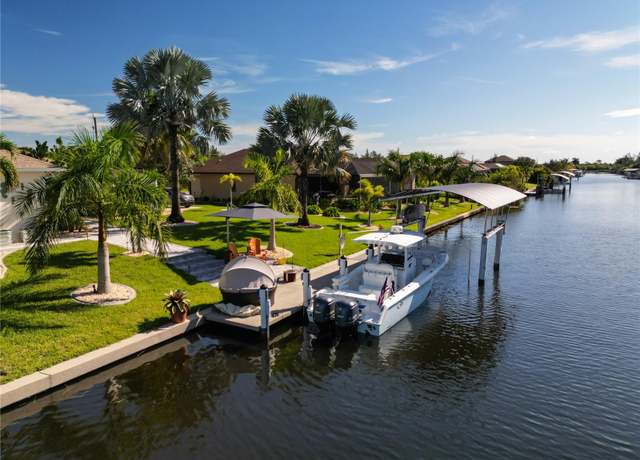 Property at 15794 Viscount Cir, Port Charlotte, FL 33981, 3 beds, 3 baths