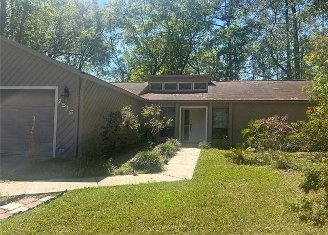 Property at 2515 Arden Dr, Gainesville, FL 32605, 3 beds, 2 baths