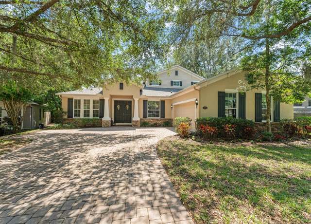 Property at 2827 Park Meadow Dr, Apopka, FL 32703, 5 beds, 3 baths