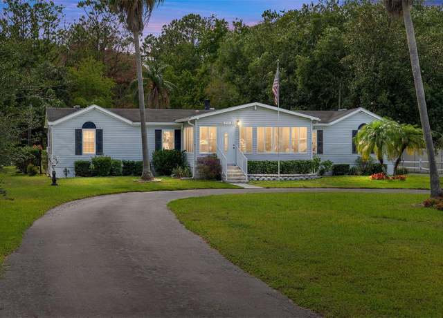 Property at 7710 Park Byrd Rd, Lakeland, FL 33810, 4 beds, 2 baths
