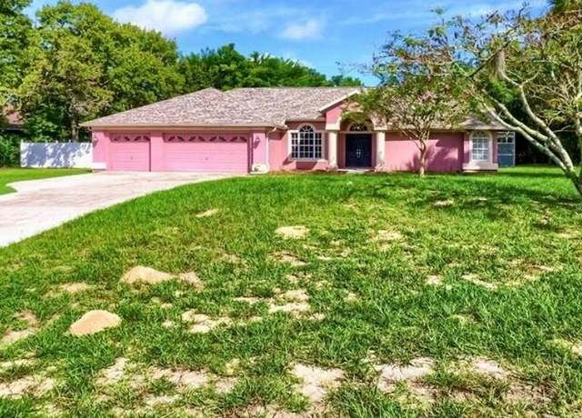 Property at 14273 Nugent Cir, Spring Hill, FL 34609, 4 beds, 3.5 baths