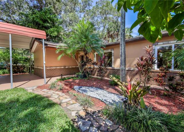 Property at 5989 Palm Creek Dr, Weeki Wachee, FL 34607, 3 beds, 1.5 baths