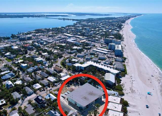 Property at 5615 Gulf Dr, Holmes Beach, FL 34217, 2 beds, 2 baths