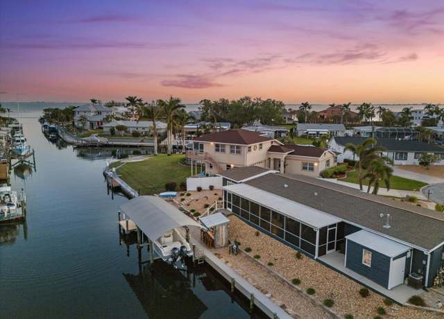 Property at 303 Bryn Mawr Is, Bradenton, FL 34207, 3 beds, 2 baths