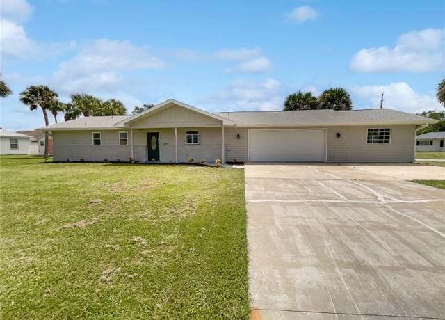 Property at 1427 E Gate Dr, Venice, FL 34285, 2 beds, 2 baths
