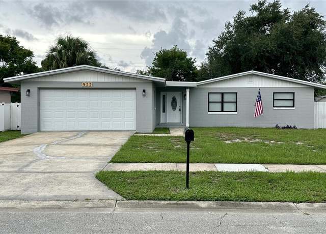 Property at 933 Hunter Park Pl, Titusville, FL 32780, 3 beds, 2 baths