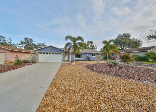 Property at 12341 79th Pl, Seminole, FL 33772, 4 beds, 2 baths