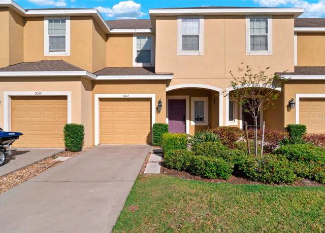 Property at 7047 Towne Lake Rd, Riverview, FL 33578, 3 beds, 2.5 baths