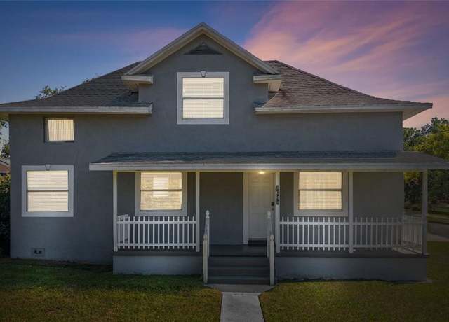 Property at 1048 W Lime St, Lakeland, FL 33815, 3 beds, 2.5 baths