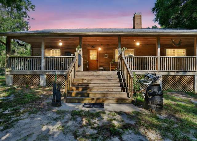 Property at 10319 Chip Ln, New Port Richey, FL 34654, 3 beds, 2 baths