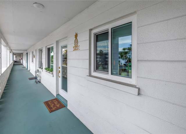 Property at 5892 17th St W Unit C25, Bradenton, FL 34207, 1 bed, 1 bath