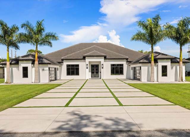 Property at 3845 S Stillwood Ln, Lake Mary, FL 32746, 5 beds, 3.5 baths