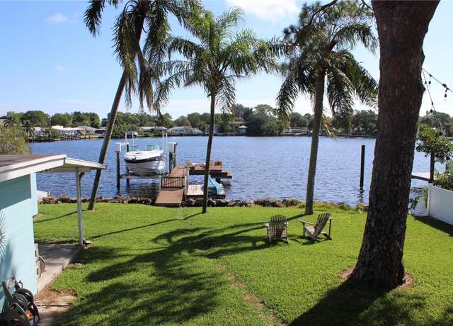 Property at 327 87th Ave N, St Petersburg, FL 33702